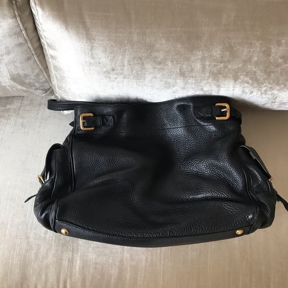 Prada tote-$1100 on another sellers closet - Picture 6 of 15